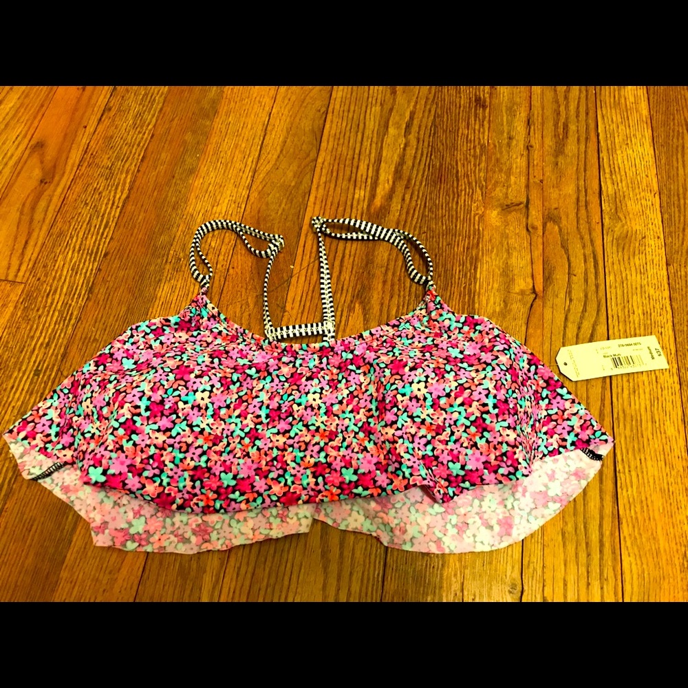 ARIZONA Jean Co. bathing suit top Brand new w tags